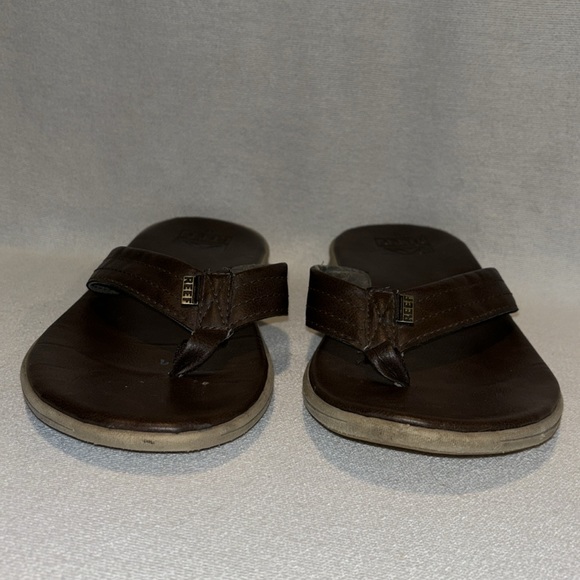 Reef men’s brown leather thing flip flops size 11 - Picture 2 of 6